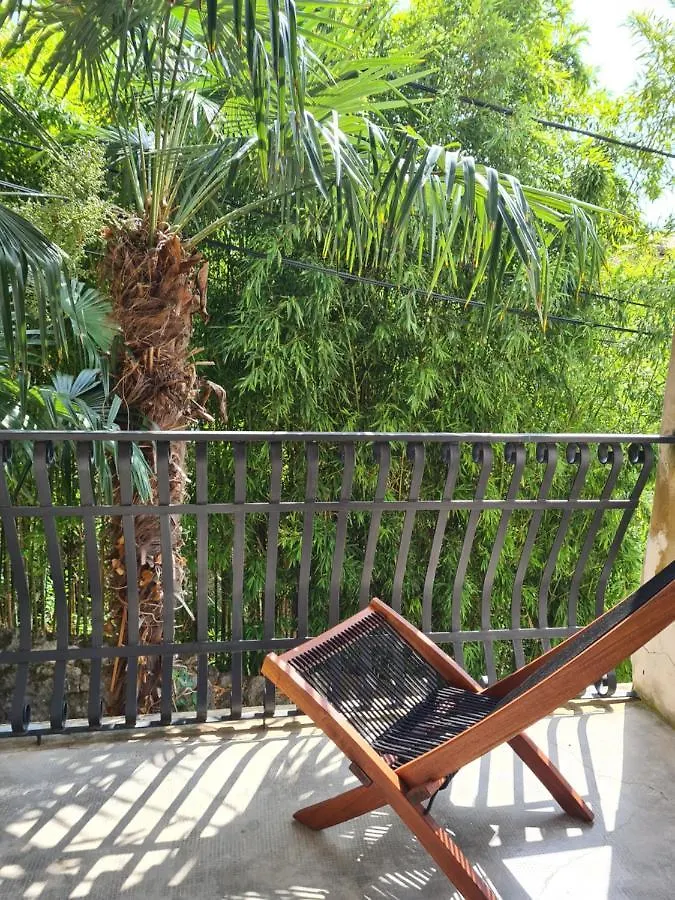 Apartment Georgina أوباتيا